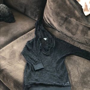 Black lacy 3/4 sleeve